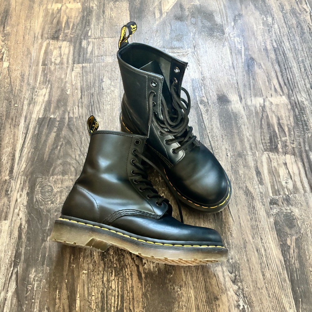 Dr. Martens Black Leather Lace-Up Boots with Yellow Welt Stitching 1460 w